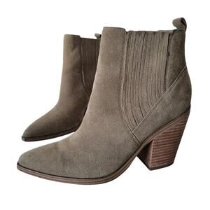 Marc Fisher Suede Marela Ankle Boots Womens 9 Tan Almond Toe Pull On